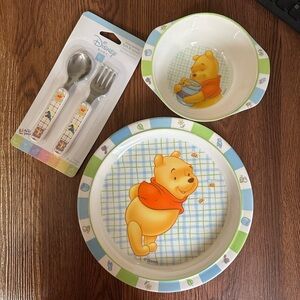 Disney Winnie the Pooh Dinnerware Set - Days of Hunny-Green and Blue -Kids - New